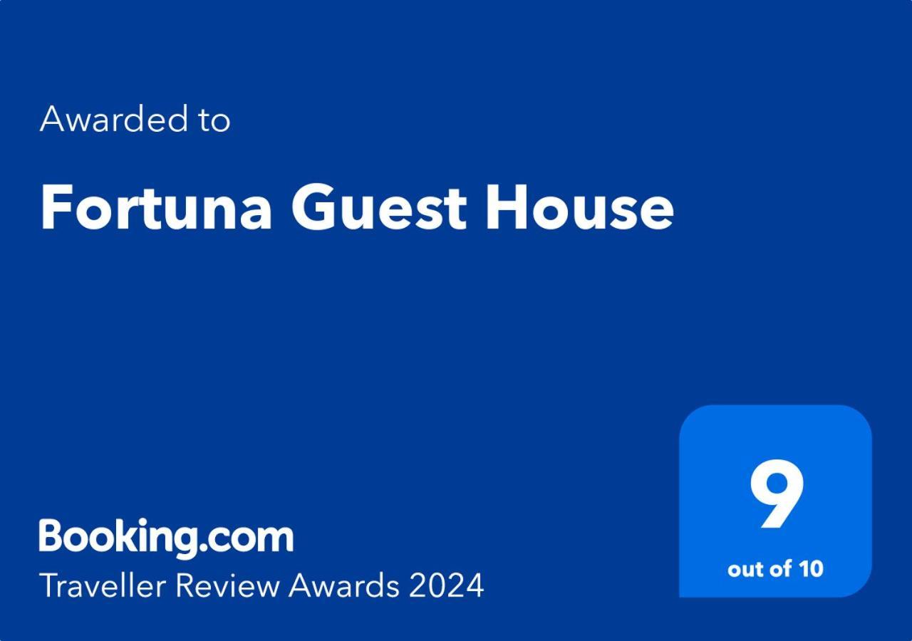 Fortuna Guest House Syracuse Exterior photo